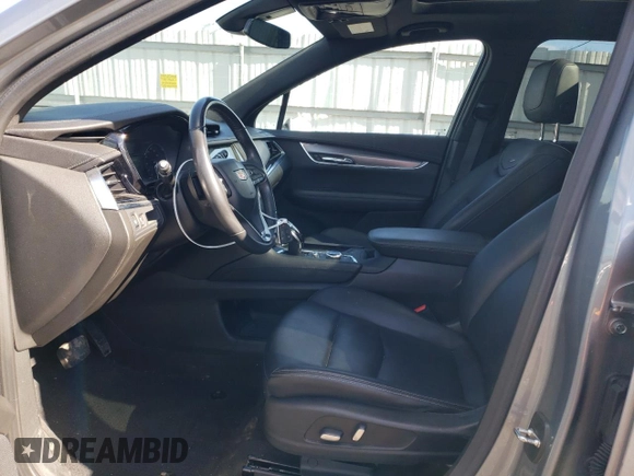 2023 Cadillac XT6 AWD Luxury with VIN 1GYKPBR43PZ106884, listed as a Copart auction lot 45300875 with 37,334 mi miles and Salvage Title. Bid and sale history available at carsss.com. Image 7.