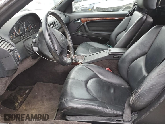2001 Mercedes-Benz SL 500 with VIN WDBFA68F31F196516, listed as a Copart auction lot 50635005 with 61,682 mi miles and Salvage title. Bid and sale history available at DreamBid. Image 7.