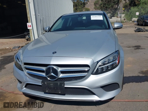 2020 Mercedes-Benz C 300 с VIN W1KWF8DB4LR579695, выставлен на аукционе IAAI как лот 42401232 с пробегом 76 765 миль миль и . История ставок и продаж доступна на DreamBid. Изображение 6.