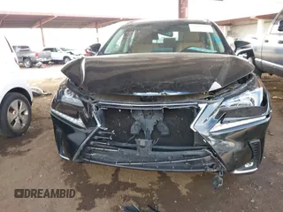 2018 Lexus NX 300 z VIN JTJYARBZ2J2099908, wystawiony jako IAAI lot #41723113 z przebiegiem 70 877 mil mil oraz . Historia ofert i sprzedaży dostępna na DreamBid. Obrazek 6.