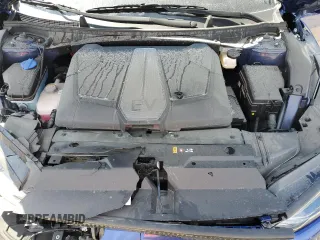 2023 Kia EV6 Wind with VIN KNDC34LA6P5607601, listed as a Copart auction lot 47719015 with 7,604 mi miles and Salvage Title. Bid and sale history available at carsss.com. Image 14.