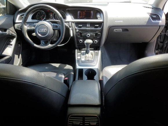 2013 Audi A5 Premium Plus z VIN WAULFAFR0DA075964, wystawiony jako Copart lot #59235915 z przebiegiem 97 553 mil mil oraz Szkoda całkowita • Salvage title. Historia ofert i sprzedaży dostępna na DreamBid. Obrazek 8.