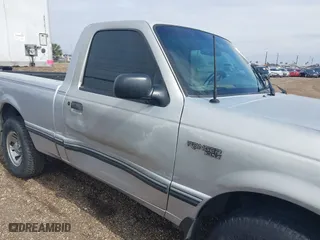 2002 Ford Ranger XL with VIN 1FTYR10D42TA44280, listed as a IAAI auction lot 41456063 with 158,005 mi miles. Bid and sale history available at carsss.com. Image 13.