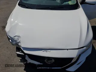 2021 Nissan Sentra SV z VIN 3N1AB8CV0MY226154, wystawiony jako Copart lot #51447225 z przebiegiem 31 292 mil mil oraz Szkoda całkowita • Salvage title. Historia ofert i sprzedaży dostępna na DreamBid. Obrazek 12.