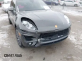 2016 Porsche Macan S with VIN WP1AB2A50GLB50640, listed as a IAAI auction lot 41275316 with 40,474 mi miles and . Bid and sale history available at DreamBid. Image 6.
