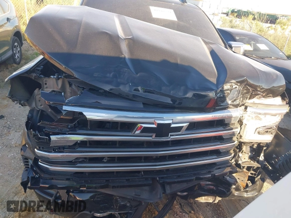 2024 Chevrolet Silverado 1500 with VIN 2GCUDJED2R1167839, listed as a IAAI auction lot 40941721 with Not Provided miles and . Bid and sale history available at DreamBid. Image 12.