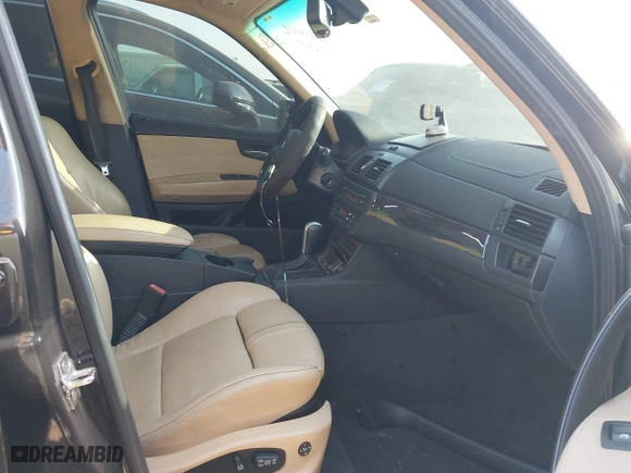 2007 BMW X3 3.0si with VIN WBXPC93497WF14337, listed as a IAAI auction lot 42043926 with 229,556 mi miles. Bid and sale history available at carsss.com. Image 5.