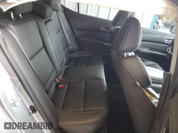 2018 Acura TLX с VIN 19UUB1F34JA006027, выставлен на аукционе Copart как лот 61817095 с пробегом 60 642 миль миль и Списание • Salvage title. История ставок и продаж доступна на DreamBid. Изображение 10.