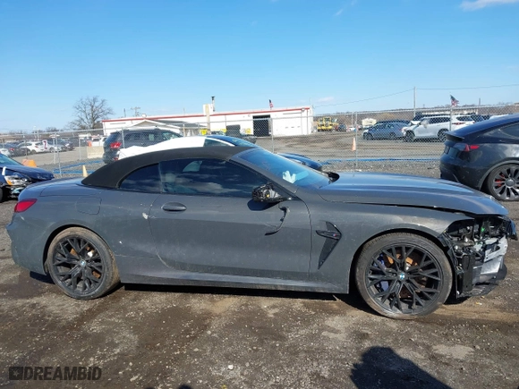2020 BMW M8 with VIN WBSDZ0C06LBM09446, listed as a IAAI auction lot 41512994 with 25,745 mi miles. Bid and sale history available at carsss.com. Image 14.