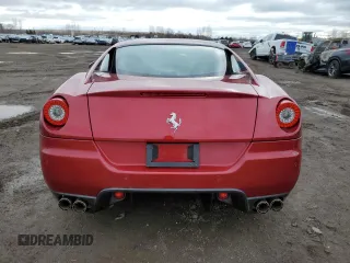 2007 Ferrari 599 z VIN ZFFFC60A470151593, wystawiony jako Copart lot #49111315 z przebiegiem 41 170 mil mil oraz Tytuł czysty. Historia ofert i sprzedaży dostępna na DreamBid. Obrazek 6.