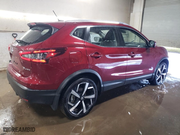2021 Nissan Rogue Sport SL with VIN JN1BJ1CW4MW442040, listed as a Copart auction lot 49525615 with 21,705 mi miles and Salvage Title. Bid and sale history available at carsss.com. Image 3.