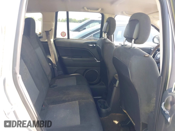 2016 Jeep Compass Sport с VIN 1C4NJDBB2GD662142, выставлен на аукционе IAAI как лот 42676965 с пробегом 180 685 миль миль и . История ставок и продаж доступна на DreamBid. Изображение 8.