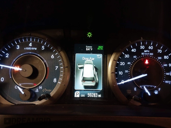2018 Toyota Sienna XLE Auto Access Seat с VIN 5TDYZ3DC7JS909902, выставлен на аукционе IAAI как лот 42044363 с пробегом 59 283 миль миль и . История ставок и продаж доступна на DreamBid. Изображение 16.