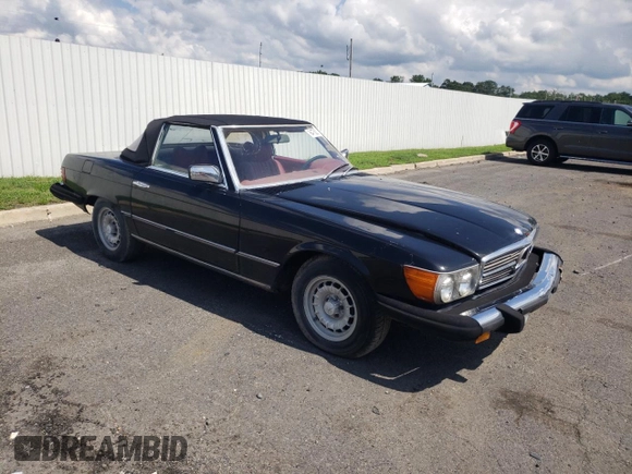 1979 Mercedes-Benz SL with VIN 10704412052292, listed as a Copart auction lot 64758035 with 146,896 mi miles and Clean title. Bid and sale history available at DreamBid. Image 4.