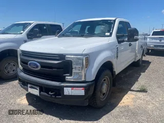 2019 Ford F-350 XL with VIN 1FD7X3A64KEG78525, listed as a IAAI auction lot 42726883 with 157,975 mi miles and . Bid and sale history available at DreamBid. Image 16.