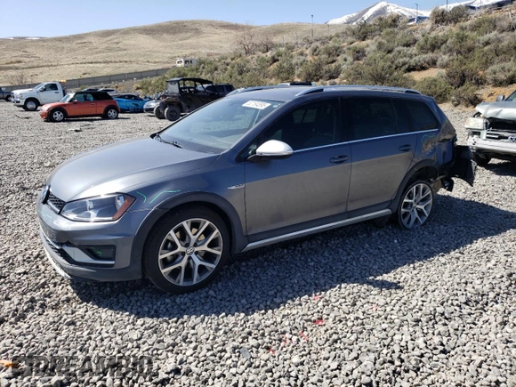 2017 Volkswagen Golf S z VIN 3VWH17AU7HM520826, wystawiony jako Copart lot #52184895 z przebiegiem 77 849 mil mil oraz Szkoda całkowita • Salvage title. Historia ofert i sprzedaży dostępna na DreamBid. Obrazek 1.