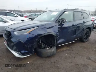 2023 Toyota Highlander L with VIN 5TDKDRBH3PS016835, listed as a IAAI auction lot 41683201 with 20,199 mi miles and . Bid and sale history available at DreamBid. Image 17.