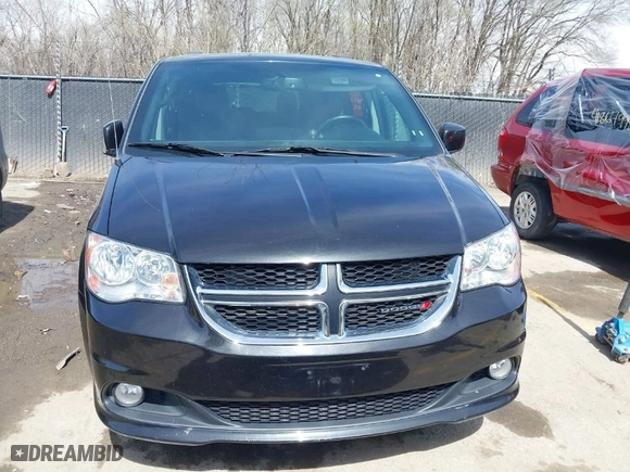 2018 Dodge Grand Caravan SXT with VIN 2C4RDGCG6JR249424, listed as a IAAI auction lot 41868778 with 90,156 mi miles. Bid and sale history available at carsss.com. Image 13.