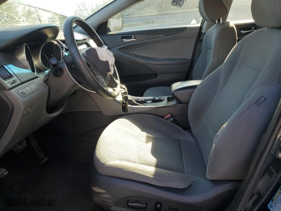 2011 Hyundai Sonata GLS PZEV with VIN 5NPEB4AC4BH111043, listed as a Copart auction lot 50143535 with 108,782 mi miles and Salvage Title. Bid and sale history available at carsss.com. Image 7.