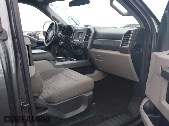 2019 Ford F-250 XL with VIN 1FT7X2A64KED23773, listed as a IAAI auction lot 41923684 with Not provided miles and . Bid and sale history available at DreamBid. Image 5.