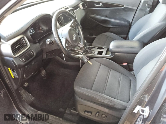 2017 Kia Sorento LX with VIN 5XYPGDA34HG330711, listed as a Copart auction lot 51002625 with 133,024 mi miles and Clean Title. Bid and sale history available at carsss.com. Image 7.
