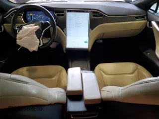 2016 Tesla Model S 90D with VIN 5YJSA1E26GF126607, listed as a Copart auction lot 61333845 with 132,222 mi miles and Non repairable. Bid and sale history available at DreamBid. Image 8.