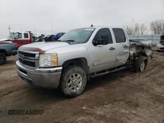 2011 Chevrolet Silverado 3500HD SRW LT with VIN 1GC4K0CG5BF228029, listed as a Copart auction lot 78067624 with 122,102 mi miles and Salvage Title. Bid and sale history available at carsss.com. Image 1.