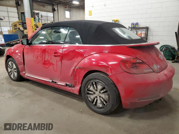 2013 Volkswagen Beetle 2.5L with VIN 3VW5P7AT6DM828881, listed as a Copart auction lot 49678935 with 148,576 mi miles and Salvage Title. Bid and sale history available at DreamBid. Image 2.