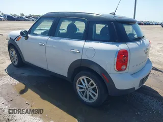 2015 MINI Countryman with VIN WMWZB3C55FWR43773, listed as a IAAI auction lot 42510137 with 150,764 mi miles and . Bid and sale history available at DreamBid. Image 3.