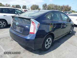 2015 Toyota Prius Four with VIN JTDKN3DU4F0470775, listed as a IAAI auction lot 42254233 with 125,495 mi miles and . Bid and sale history available at DreamBid. Image 4.