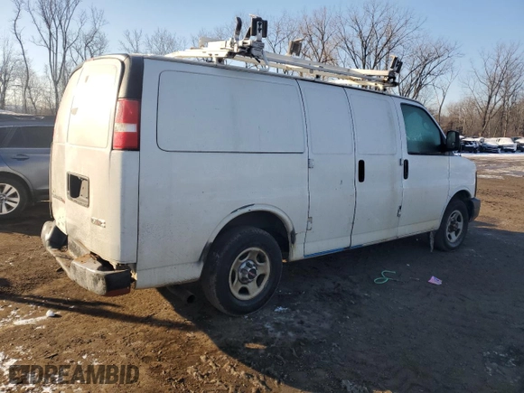 2007 GMC Savana Cargo Van with VIN 1GTFG15X571212723, listed as a Copart auction lot 88865375 with 138,095 mi miles and Non Repairable. Bid and sale history available at carsss.com. Image 3.