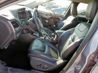 2021 Jeep Cherokee Latitude Lux with VIN 1C4PJLMX1MD113491, listed as a Copart auction lot 46997545 with 54,398 mi miles and Salvage Title. Bid and sale history available at carsss.com. Image 7.