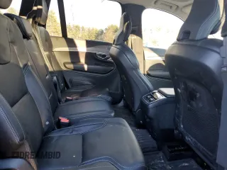 2022 Volvo XC90 Inscription с VIN YV4A22PL1N1830804, выставлен на аукционе Copart как лот 43110595 с пробегом 23 318 миль миль и Списание • Salvage title. История ставок и продаж доступна на DreamBid. Изображение 11.