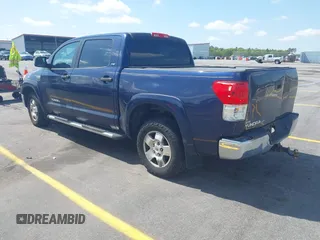 2010 Toyota Tundra with VIN 5TFEY5F18AX081754, listed as a IAAI auction lot 41924616 with 274,507 mi miles and . Bid and sale history available at DreamBid. Image 3.