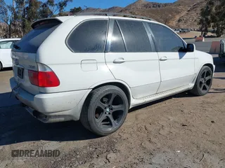 2002 BMW X5 3.0i with VIN 5UXFA53522LP52987, listed as a IAAI auction lot 41291219 with 185,541 mi miles. Bid and sale history available at carsss.com. Image 4.