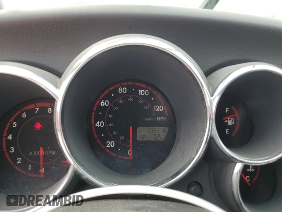 2006 Toyota Matrix STD with VIN 2T1KR32E46C584555, listed as a Copart auction lot 50241805 with 179,378 mi miles and Salvage Title. Bid and sale history available at DreamBid. Image 9.
