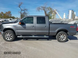2010 Ford Super Duty F-250 SRW XL with VIN 1FTSW2BR8AEB13729, listed as a IAAI auction lot 40970768 with 228,863 mi miles. Bid and sale history available at carsss.com. Image 14.