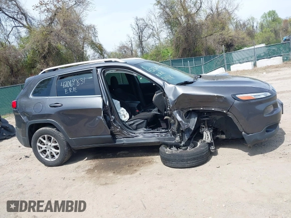 2017 Jeep Cherokee Latitude with VIN 1C4PJMCB0HW583128, listed as a IAAI auction lot 42069831 with 63,497 mi miles and . Bid and sale history available at DreamBid. Image 14.