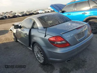 2011 Mercedes-Benz SLK 300 z VIN WDBWK5EA6BF238842, wystawiony jako Copart lot #75209034 z przebiegiem 129 320 mil mil oraz Szkoda całkowita • Salvage title. Historia ofert i sprzedaży dostępna na DreamBid. Obrazek 2.