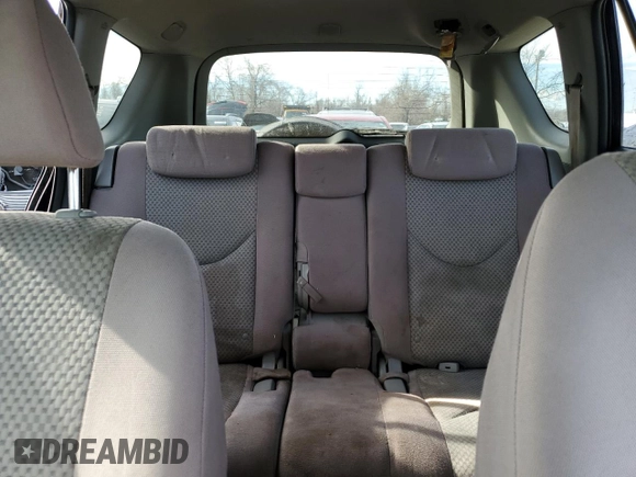 2007 Toyota RAV4 with VIN JTMZD33V975033337, listed as a Copart auction lot 45019205 with 159,864 mi miles and Non Repairable. Bid and sale history available at carsss.com. Image 10.