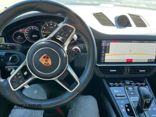 2020 Porsche Cayenne E-Hybrid with VIN WP1BE2AY4LDA55119, listed as a Copart auction lot 43022085 with 78,428 mi miles and Clean title. Bid and sale history available at DreamBid. Image 7.