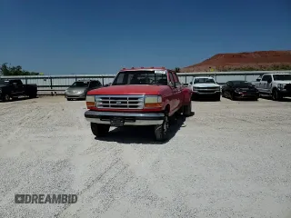 1995 Ford F-350 with VIN 1FTJW35F5SEA46141, listed as a Copart auction lot 63977585 with 386,819 mi miles and Salvage title. Bid and sale history available at DreamBid. Image 13.