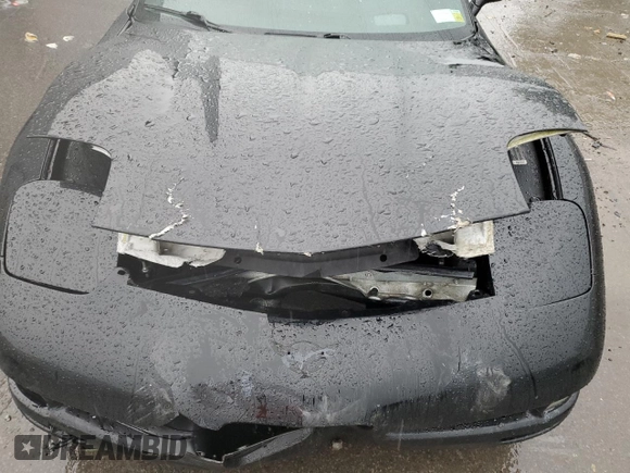 2002 Chevrolet Corvette with VIN 1G1YY22G525116472, listed as a Copart auction lot 70014054 with 221,284 mi miles and Salvage Title. Bid and sale history available at carsss.com. Image 11.