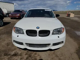 2008 BMW 1 Series 135i with VIN WBAUC73518VF24877, listed as a Copart auction lot 54384735 with 200,439 mi miles and Clean Title. Bid and sale history available at carsss.com. Image 5.
