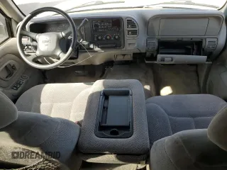 1999 GMC Yukon with VIN 1GKEK13R4XJ751482, listed as a Copart auction lot 48035075 with 154,800 mi miles and Salvage Title. Bid and sale history available at carsss.com. Image 8.