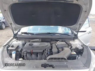 2019 Hyundai Sonata Sport z VIN 5NPE34AFXKH740037, wystawiony jako IAAI lot #42215038 z przebiegiem 79 714 mil mil oraz . Historia ofert i sprzedaży dostępna na DreamBid. Obrazek 10.