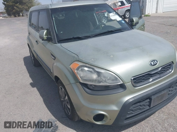 2013 Kia Soul with VIN KNDJT2A50D7589713, listed as a IAAI auction lot 41916888 with 240,486 mi miles. Bid and sale history available at carsss.com. Image 6.