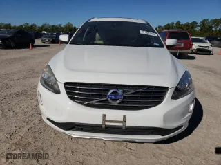 2015 Volvo XC60 T6 Drive-E with VIN YV449MDK1F2704762, listed as a Copart auction lot 72141943 with 92,083 mi miles. Bid and sale history available at carsss.com. Image 5.