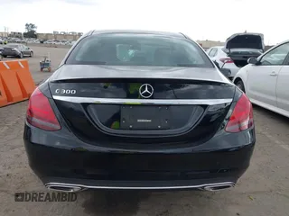 2020 Mercedes-Benz C 300 with VIN WDDWF8DB0LR547049, listed as a IAAI auction lot 41916286 with 41,324 mi miles and . Bid and sale history available at carsss.com. Image 16.