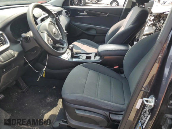 2018 Kia Sorento LX with VIN 5XYPGDA32JG388340, listed as a Copart auction lot 67332984 with 127,293 mi miles and Salvage Title. Bid and sale history available at carsss.com. Image 7.